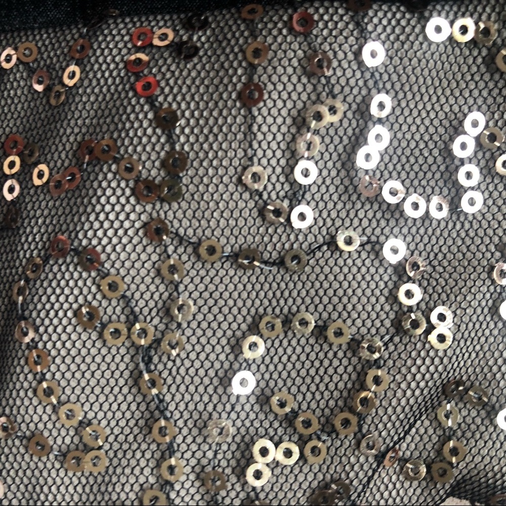 A. Byer 7 black and gold dress w gold sequins - Picture 14 of 15